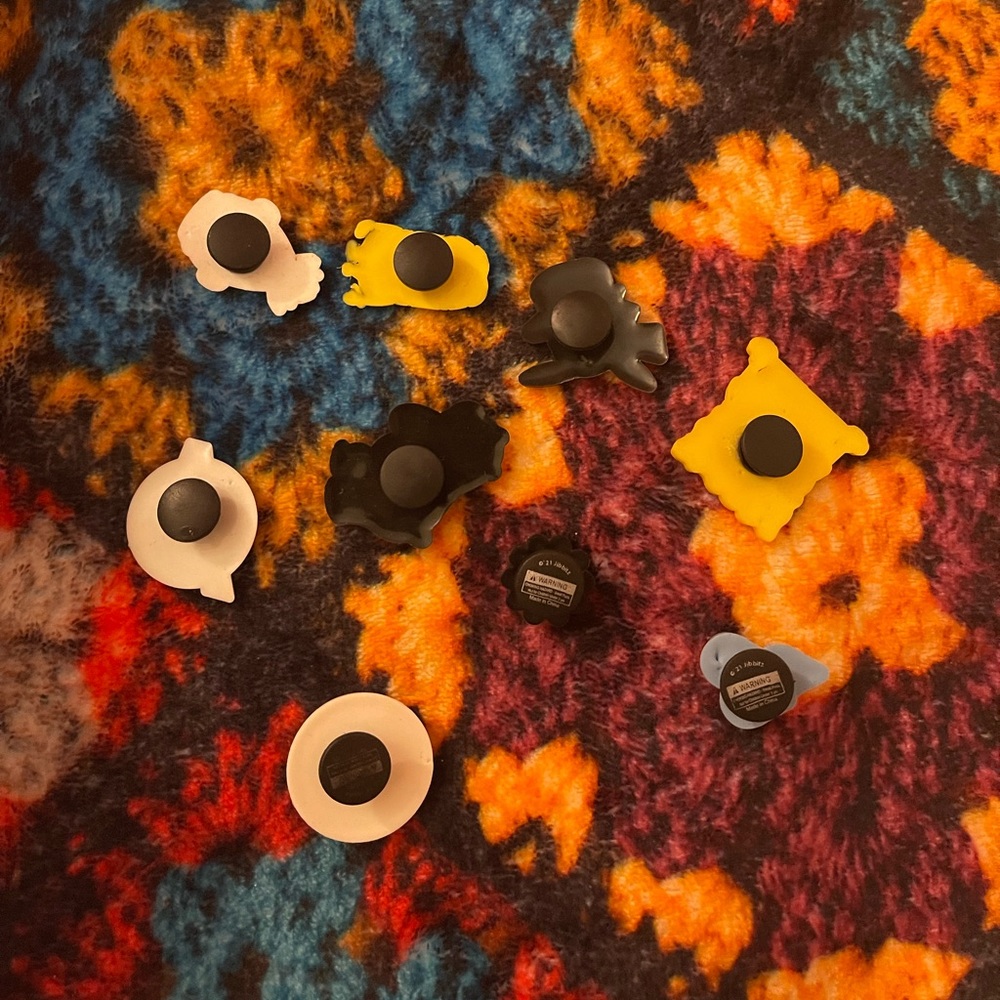 Jibbitz - Picture 2 of 2